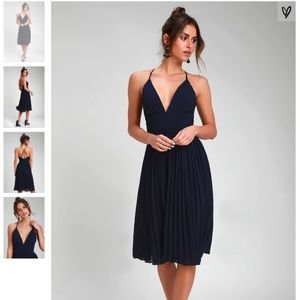 Lulu’s Navy Blue Pleated Midi Dress